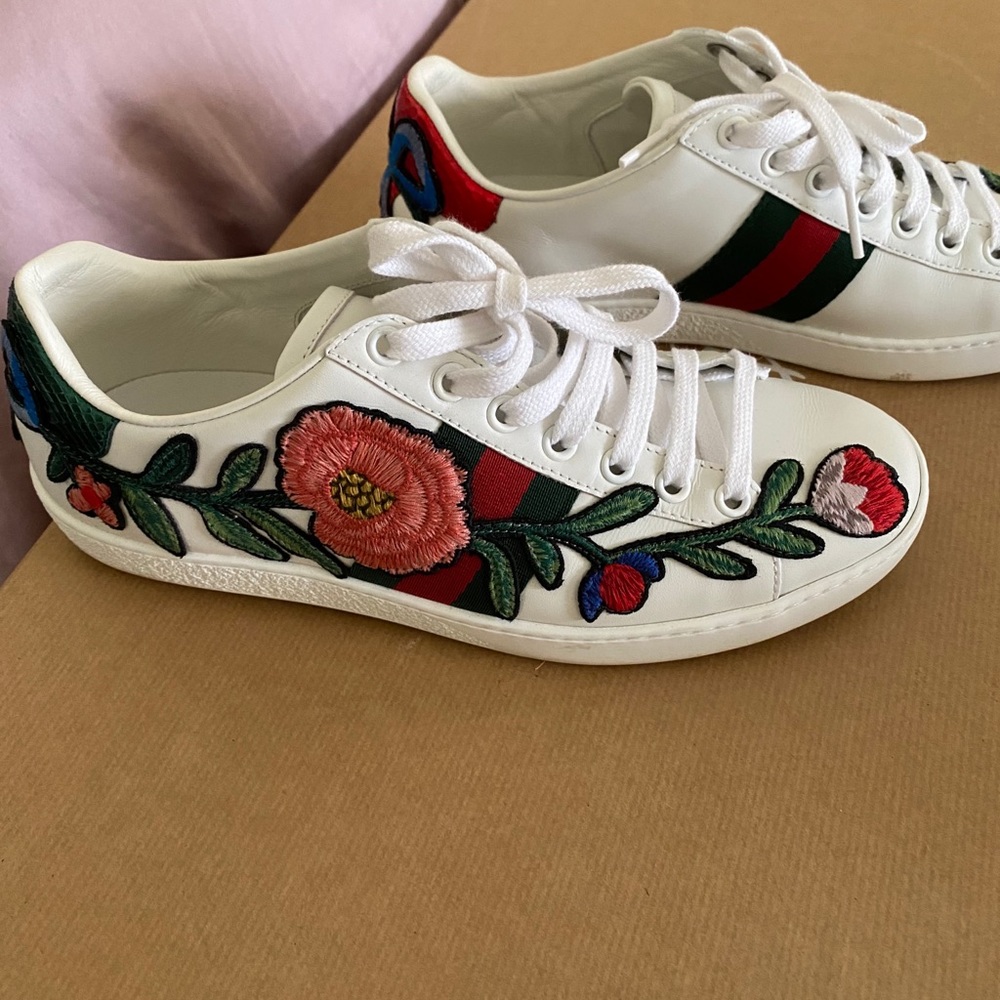 Gucci shoes